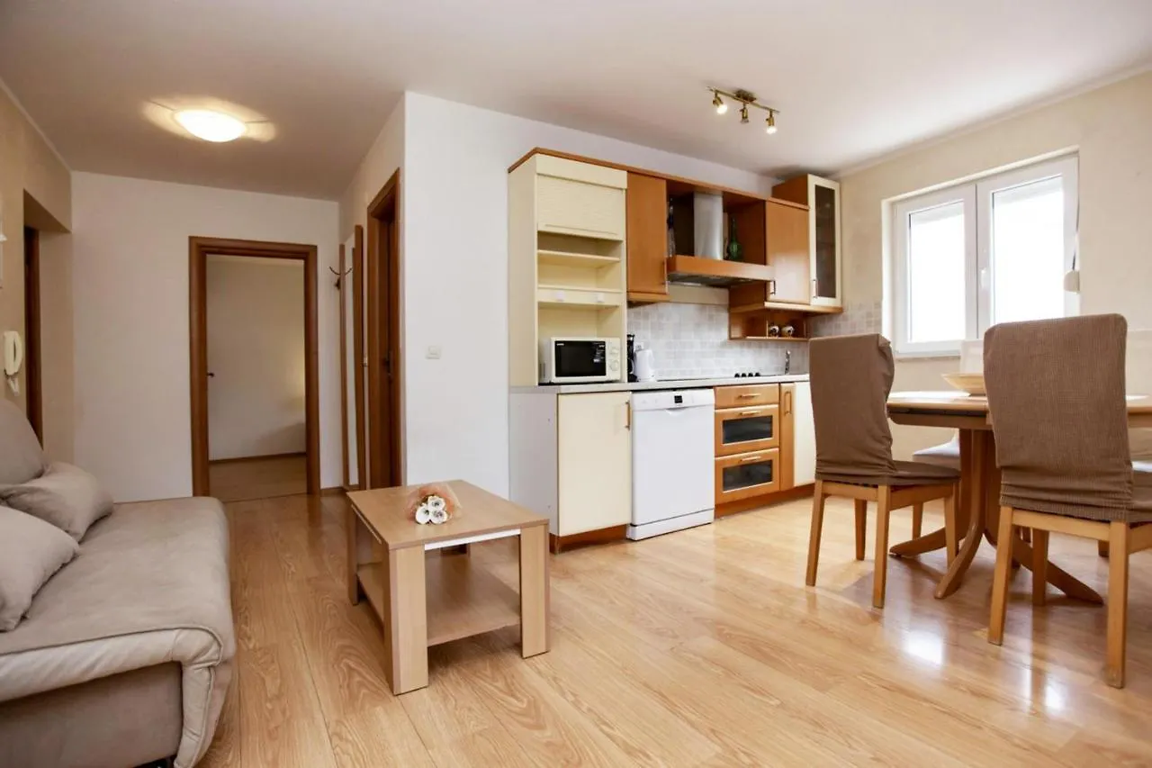 Apartments Ulika Rovinj 0*,